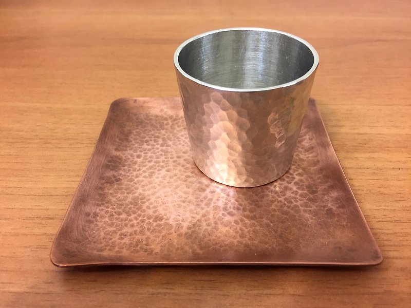 赤铜锤起方盘(不含锡杯) - 茶具/茶杯 - 其他金属 