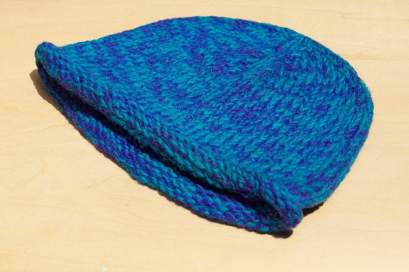 圣诞节礼物 限量一件 手织纯羊毛帽 / 针织毛帽 / 手织毛帽 / 毛线帽  (made in nepal) - 蓝色天空 - 帽子 - 羊毛 蓝色