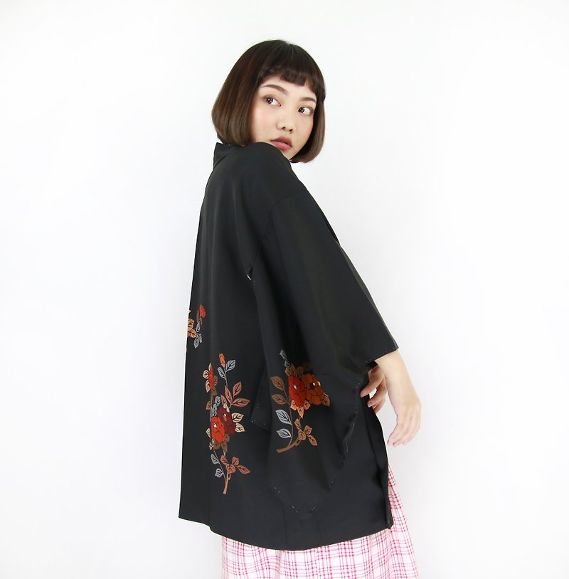 Back to Green::日本带回和服 羽织 暖色花卉 //男女皆可穿// vintage kimono (KI-124) - 女装休闲/机能外套 - 丝．绢 