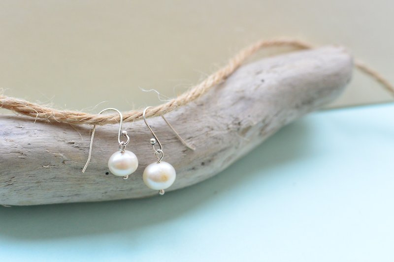 天然珍珠纯银耳环 - 耳环/耳夹 - 宝石 银色