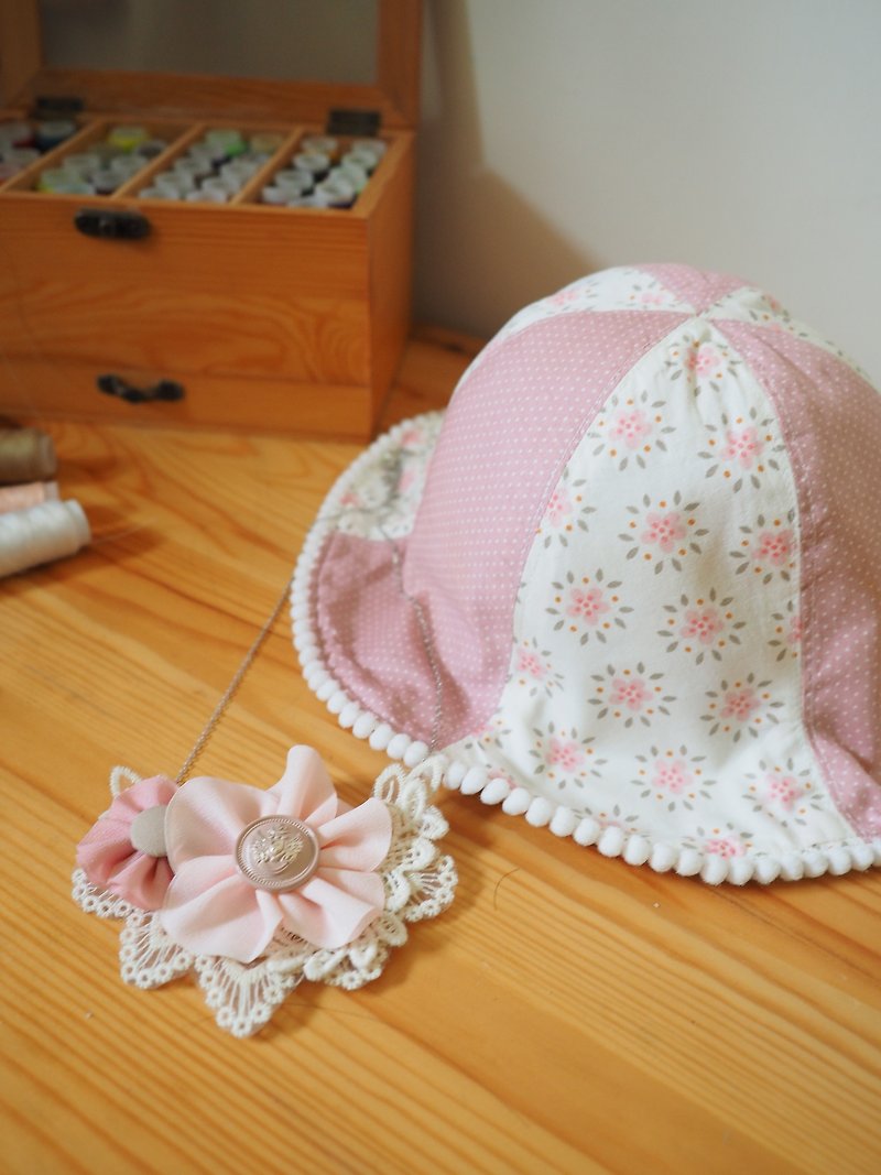 弥月礼盒 手作粉色小花图案婴儿/小童帽子及颈饰套装 - 满月礼盒 - 棉．麻 粉红色