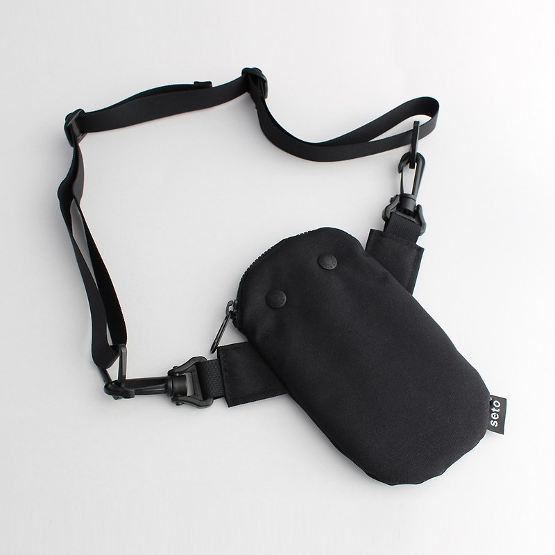 The creature iPhone case　Small bag　Mame-sagari　Black - 侧背包/斜挎包 - 聚酯纤维 黑色