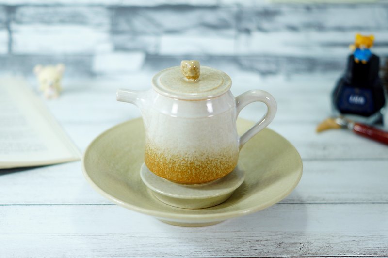 两件式米白壶承,茶船,盏托,茶托子-直径约18厘米 - 茶具/茶杯 - 陶 白色