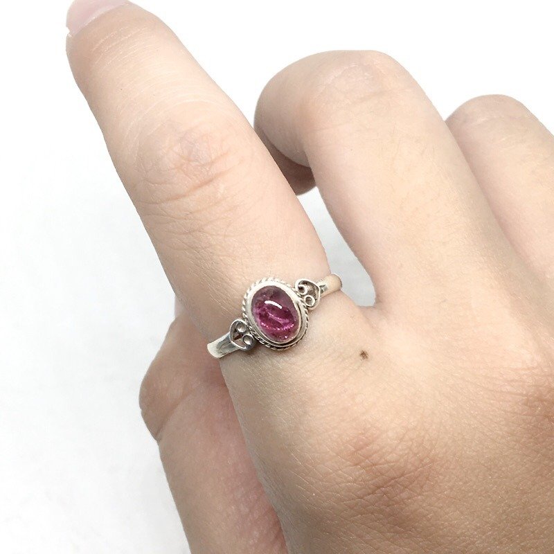 桃红碧玺925纯银心形设计戒指 尼泊尔手工镶嵌制作 - 戒指 - 宝石 粉红色
