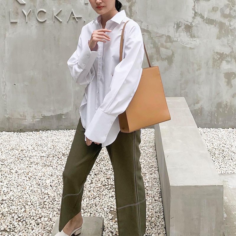 真皮 手提包/手提袋 咖啡色 - 'MARS' MEDIUM, classic leather tote in Beige