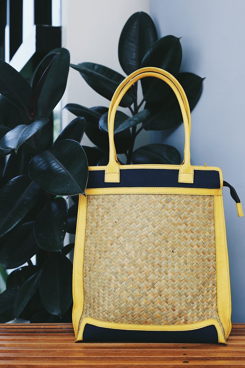 Mini Tote Bag-Krajood Hand Weaving-Yellow Leather - 手提包/手提袋 - 真皮 黄色
