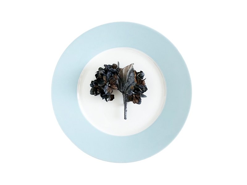 Corsage : Rusted Black hydrangea. (Type-A) - 胸花/手腕花 - 棉．麻 黑色