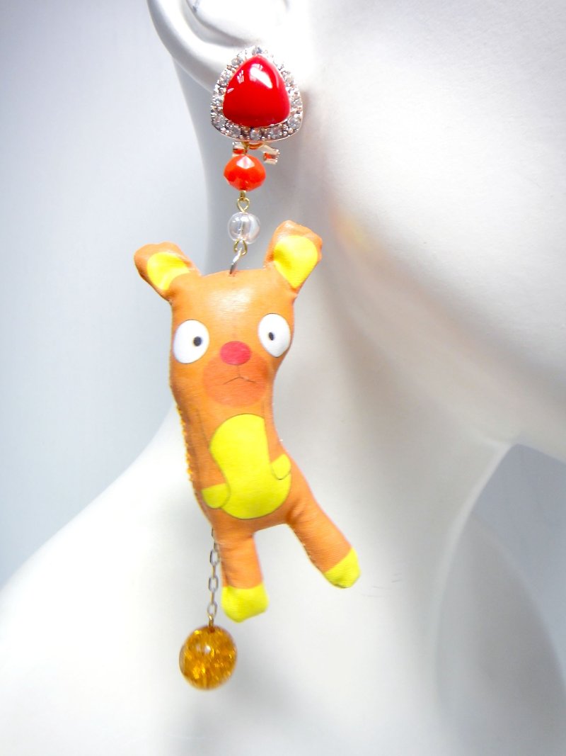 TIMBEE LO 手制布娃娃 耳环 每款只有一只 单只发售 搞怪 轻巧 - 耳环/耳夹 - 棉．麻 多色
