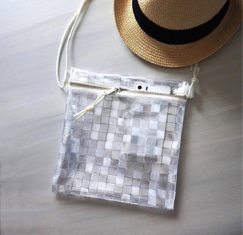 キュービック透明ビニールバッグ　サコッシュバッグ - 侧背包/斜挎包 - 防水材质 透明