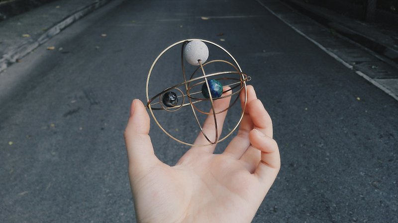 Mush Armillary Sphere 立体 黄铜 几何 天体仪 陀螺仪 摆设 - 摆饰 - 其他金属 多色