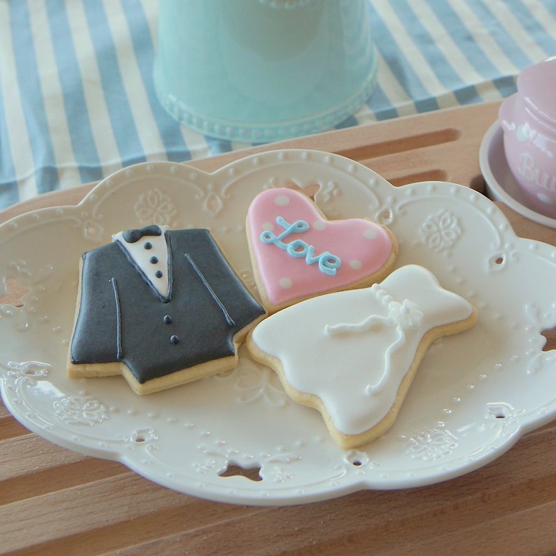 NIJI Cupcake婚礼系列西装礼服礼盒(3片入) - 手工饼干 - 新鲜食材 多色