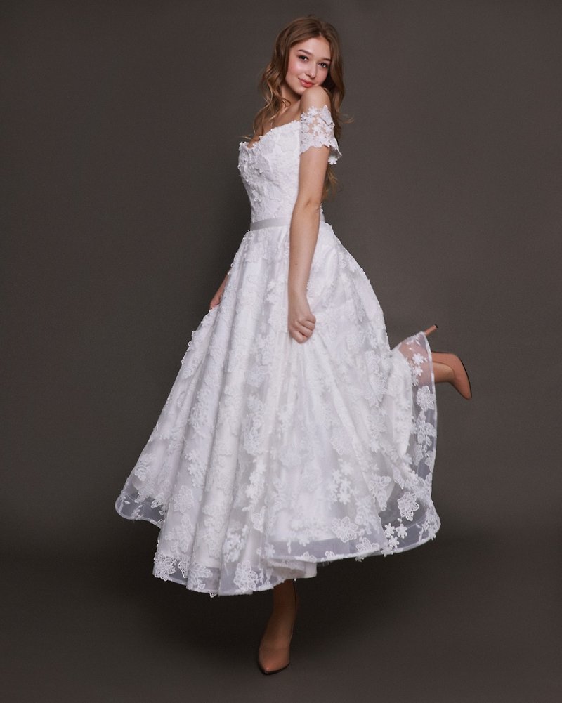 蕾丝婚纱，复古婚纱一条线 - 晚装/礼服 - 其他材质 白色
