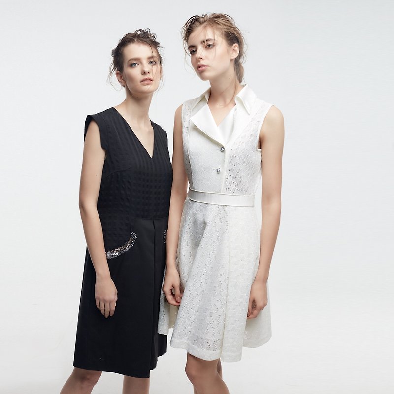 风衣型刺绣洋装(右) - 女装西装外套/风衣 - 聚酯纤维 白色