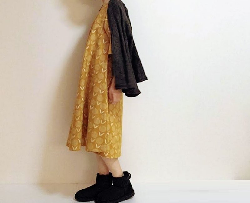チューリップ柄　フレアワンピース　マスタードイエロー - 洋装/连衣裙 - 棉．麻 黄色