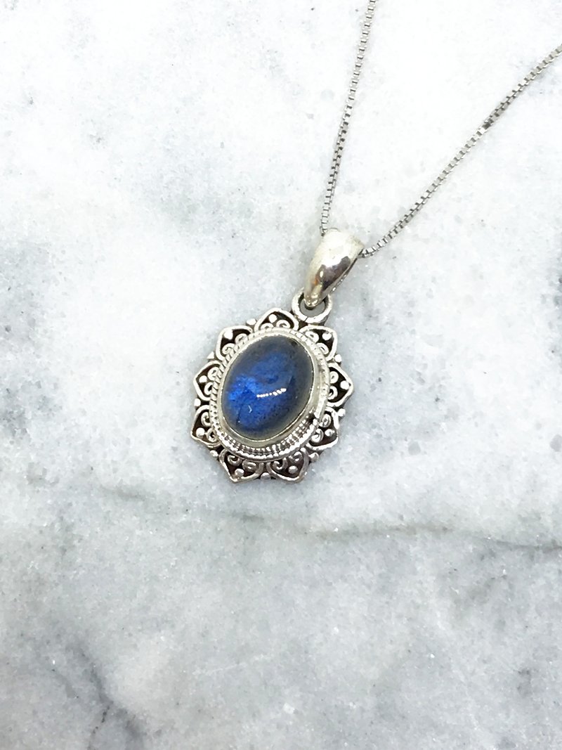 拉长石925纯银典雅花边项链 尼泊尔手工镶嵌制作 - 项链 - 宝石 蓝色