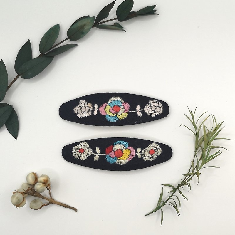 Handmade hair clip with hand-embroidered flower and roses, navy blue