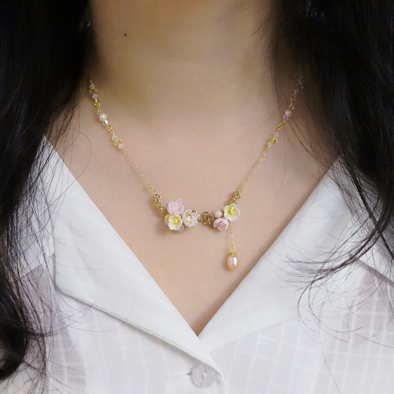 Floral Gold-Plated Pearl Necklace - 项链 - 粘土 粉红色