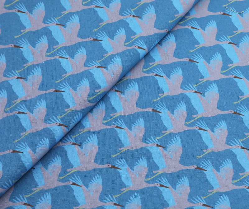 薄棉布料 | stork 送子鸟 蓝底 幅宽143厘米 | woopo - 编织/刺绣/羊毛毡/裁缝 - 棉．麻 蓝色
