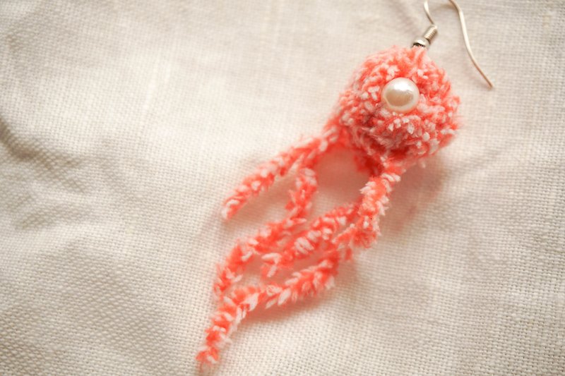 手工钩织耳环 | 粉红水母(单支) - 耳环/耳夹 - 其他材质 粉红色