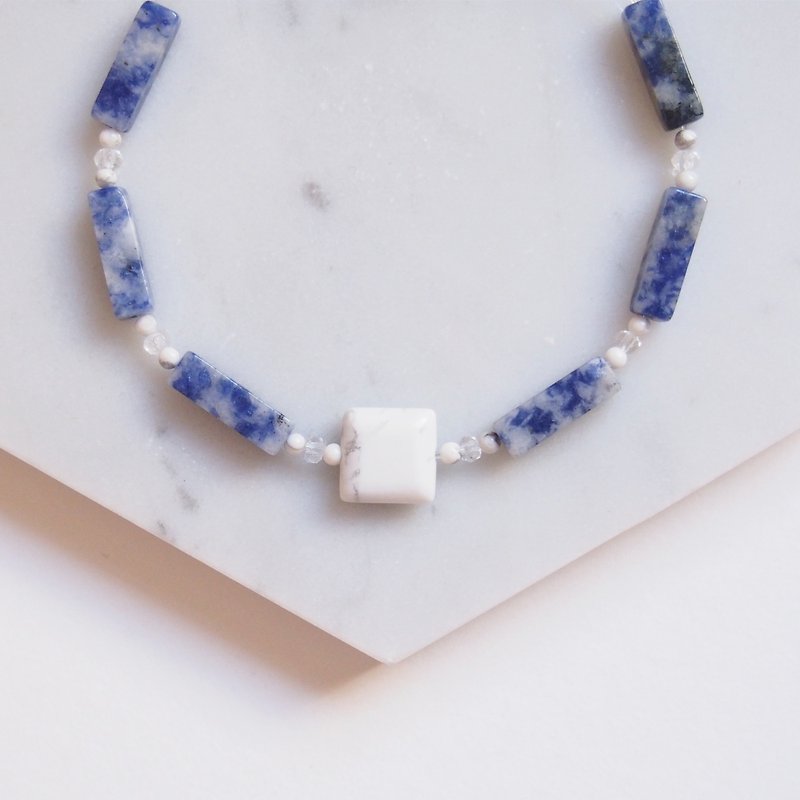 气质方柱蓝纹石・天然白松石方块・手链手链・礼物 - 手链/手环 - 宝石 蓝色