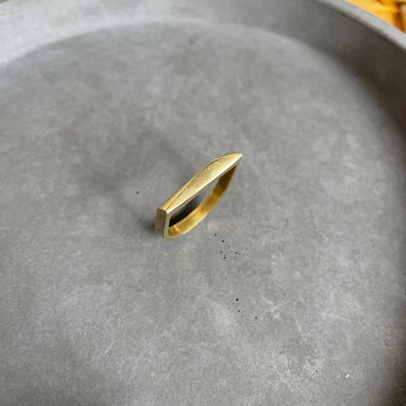 【Variety】D型黄铜造型戒指 -14 - 戒指 - 铜/黄铜 