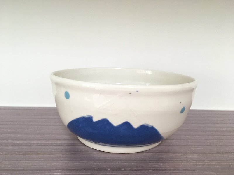 富士山陶碗-深蓝 - 碗 - 陶 蓝色