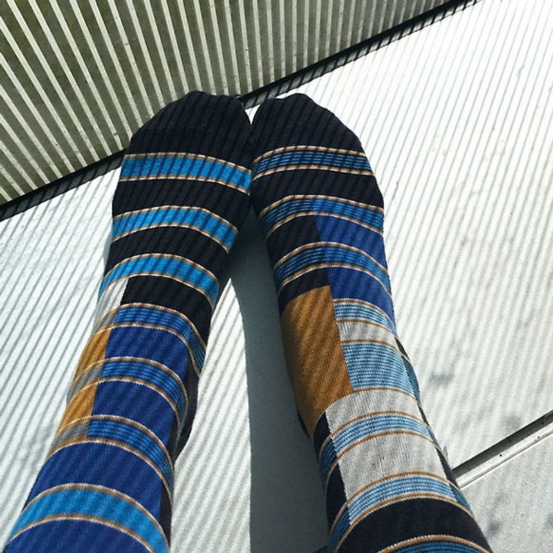 靴下ブルーサンセット / irregular / socks / stripes / blue - 袜子 - 棉．麻 蓝色