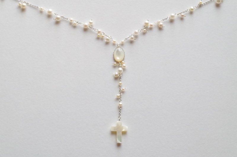 淡水パールとシェルのY字形ホワイト・ネックレス・シルバー - 项链 - 宝石 白色