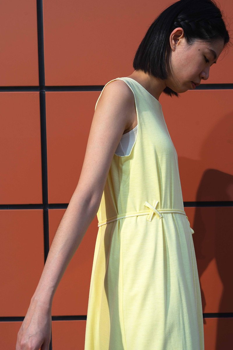 亲肤夏日连身裙 - 柠檬黄色 - 洋装/连衣裙 - 棉．麻 黄色
