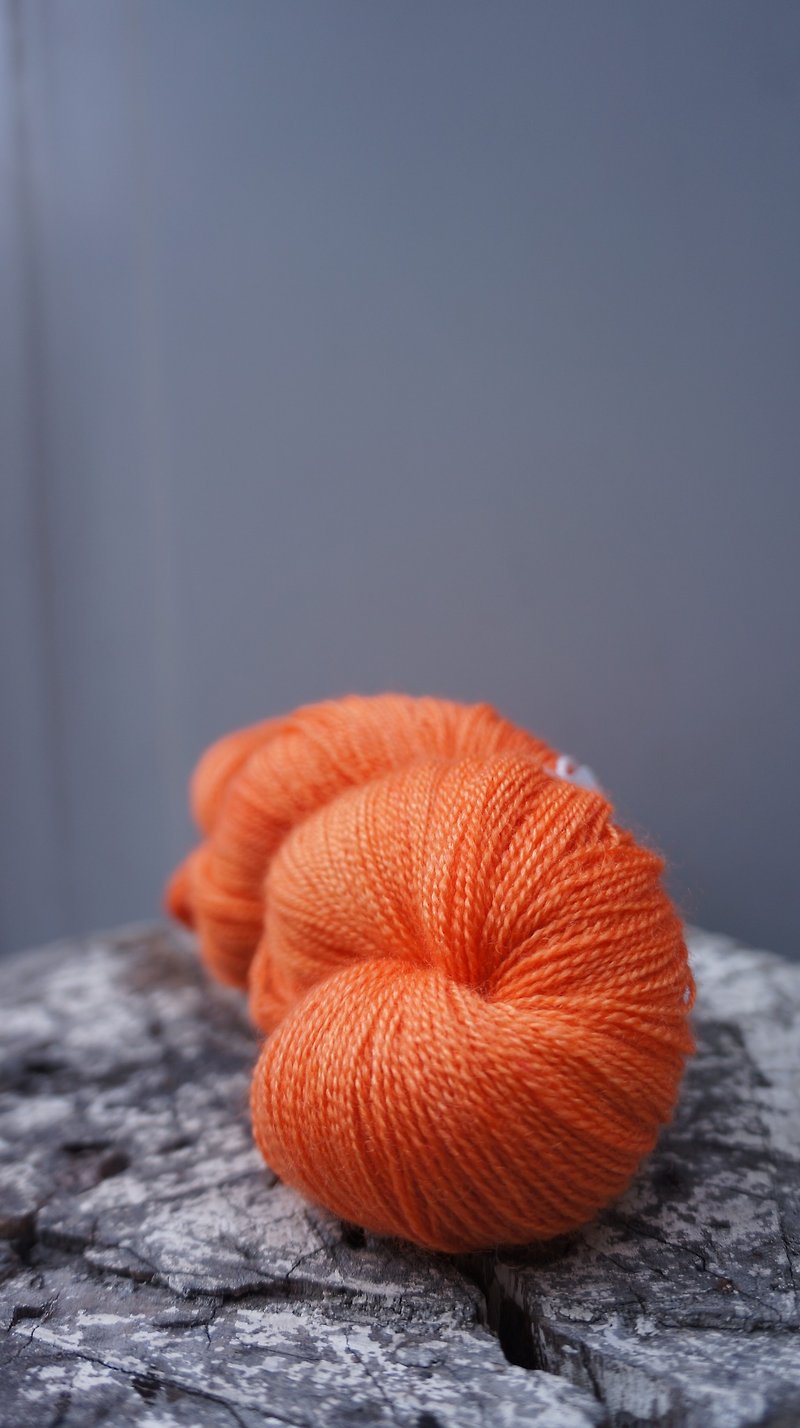 手染蕾丝线。蜜橘(BFL/Silk/8020) - 编织/刺绣/羊毛毡/裁缝 - 羊毛 橘色
