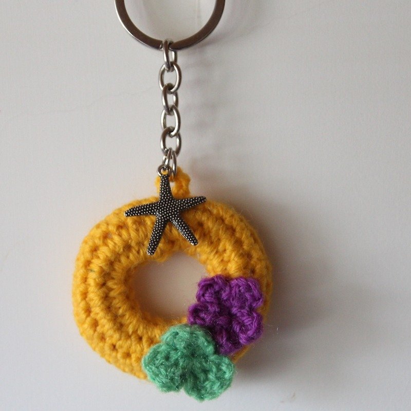 圣诞花环毛线钥匙圈, 黄色花圈 - 钥匙链/钥匙包 - 聚酯纤维 黄色