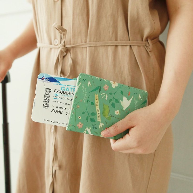 Indigo 柳林风声皮革护照套-薄荷猫,IDG76123 - 护照夹/护照套 - 人造皮革 绿色