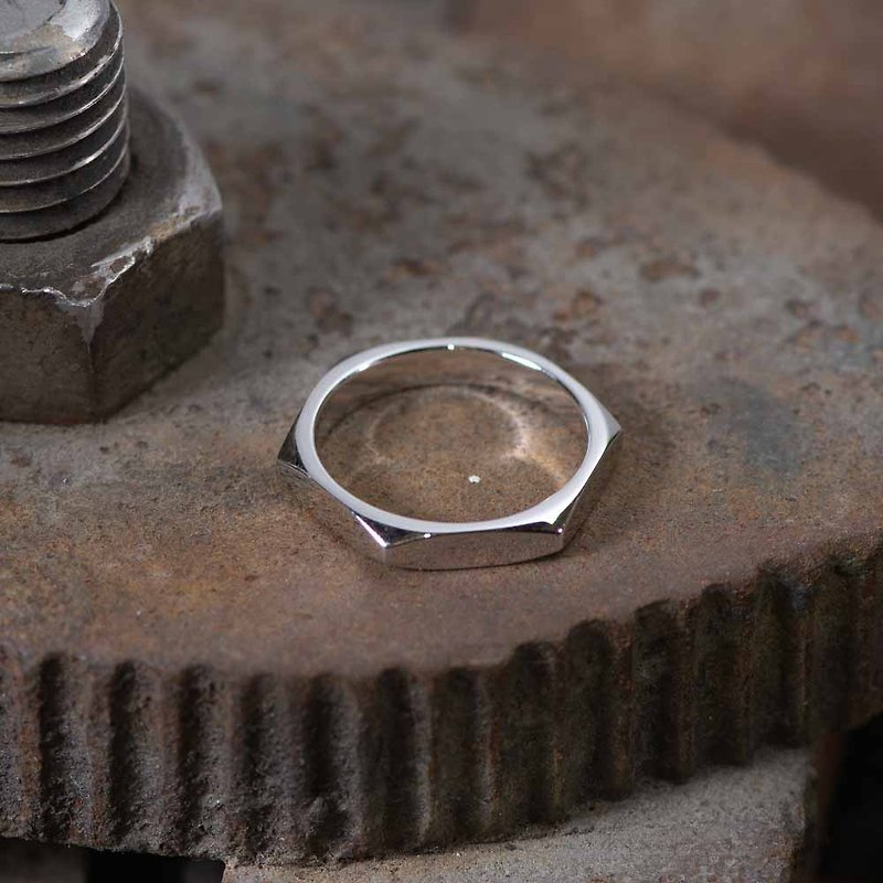 六角银戒指 简约工业风 情侣戒指 Pinkoi限定优惠价 - 戒指 - 其他金属 银色