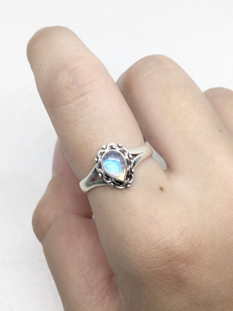 月光石925纯银立体花边戒指 尼泊尔手工镶嵌制作(款式2) - 戒指 - 宝石 蓝色