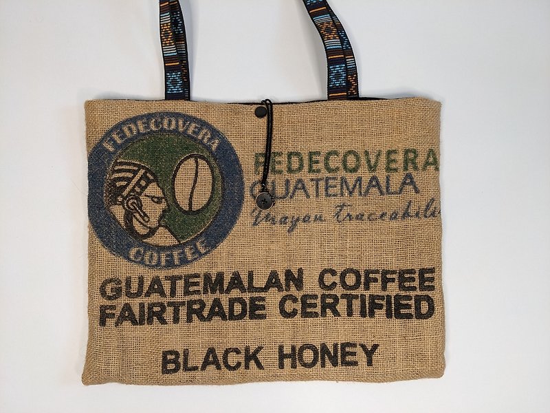 再生咖啡麻布耐脏耐用侧背包-FEDECOVERA危地马拉 - 侧背包/斜挎包 - 棉．麻 
