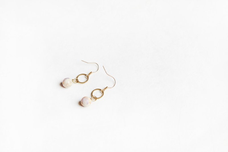 Drape ' stone earring - 垂坠圆圈天然石耳环 - 耳环/耳夹 - 宝石 金色
