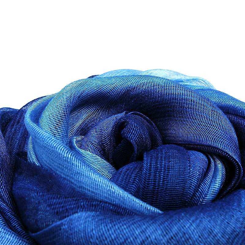 卓也蓝染 - 蓝染丝棉围巾 - 丝巾 - 其他材质 蓝色