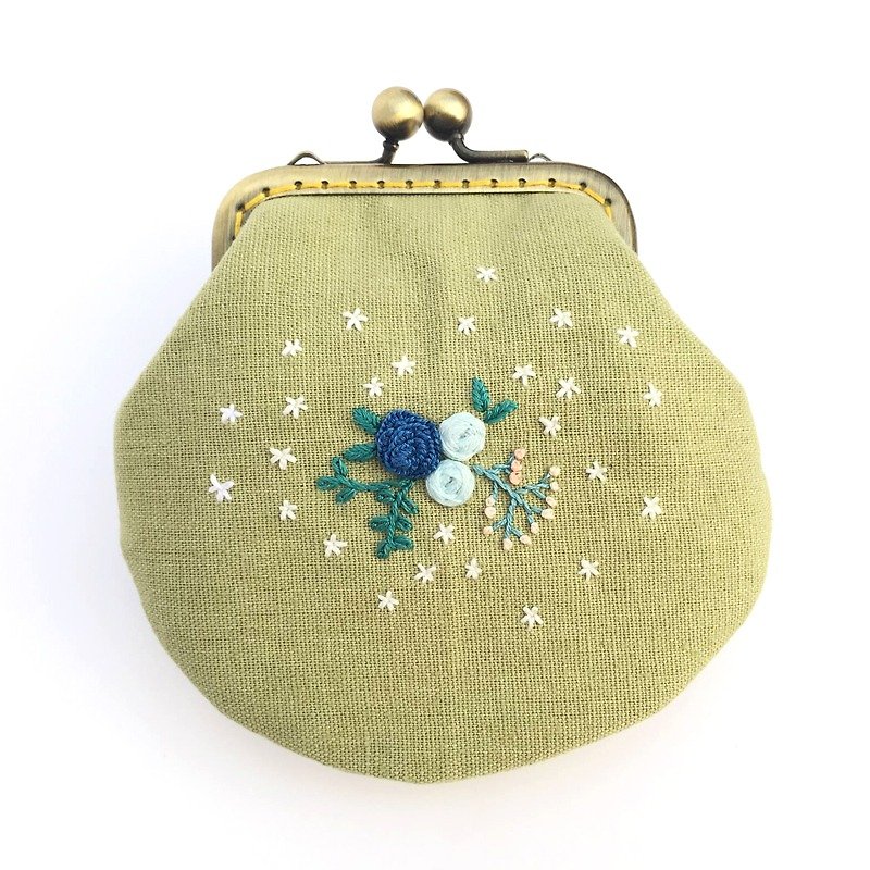 刺绣花口金小物包 - 零钱包 - 棉．麻 绿色