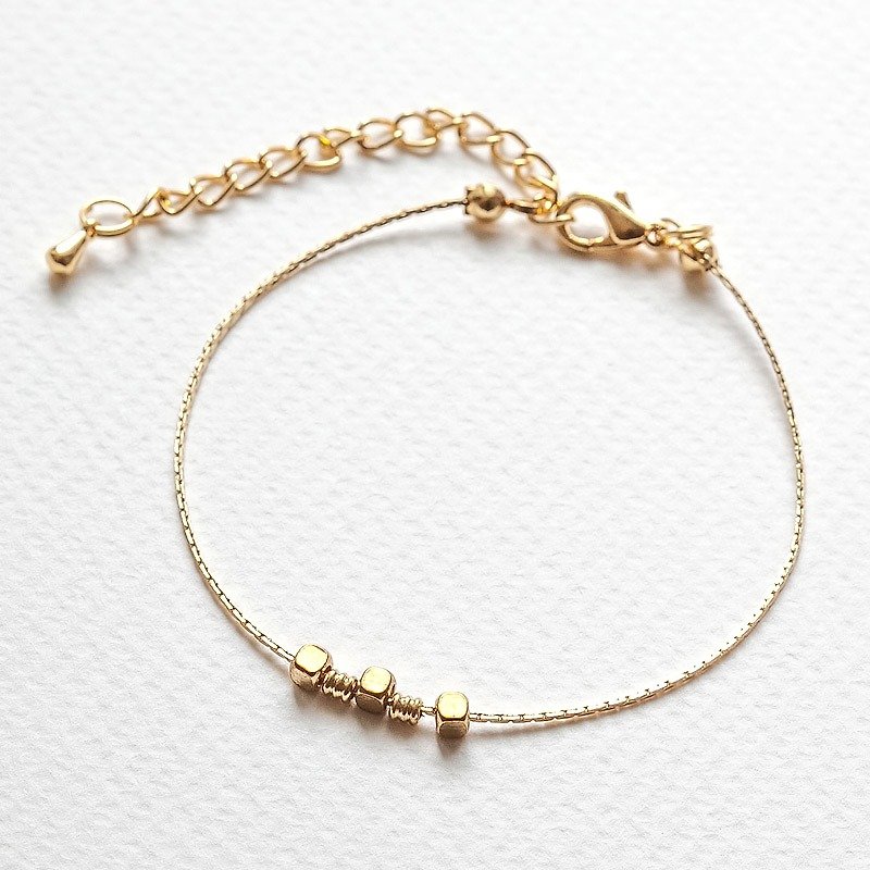黄铜角面流动珠串 俐落极细手链《小链子会社》BBZ006 - 手链/手环 - 其他金属 