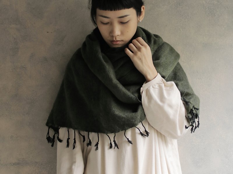 混织围巾 苔藓绿x灰黑 - 围巾/披肩 - 棉．麻 绿色