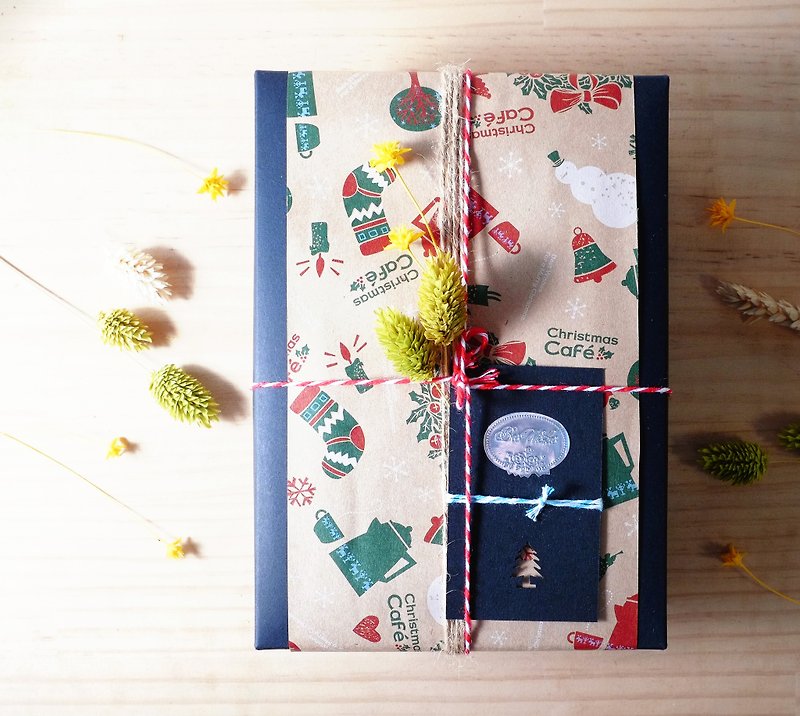 圣诞可口盆栽礼盒：水泥蛋糕+水泥甜点  / Potted plants - 植栽/盆栽 - 水泥 卡其色