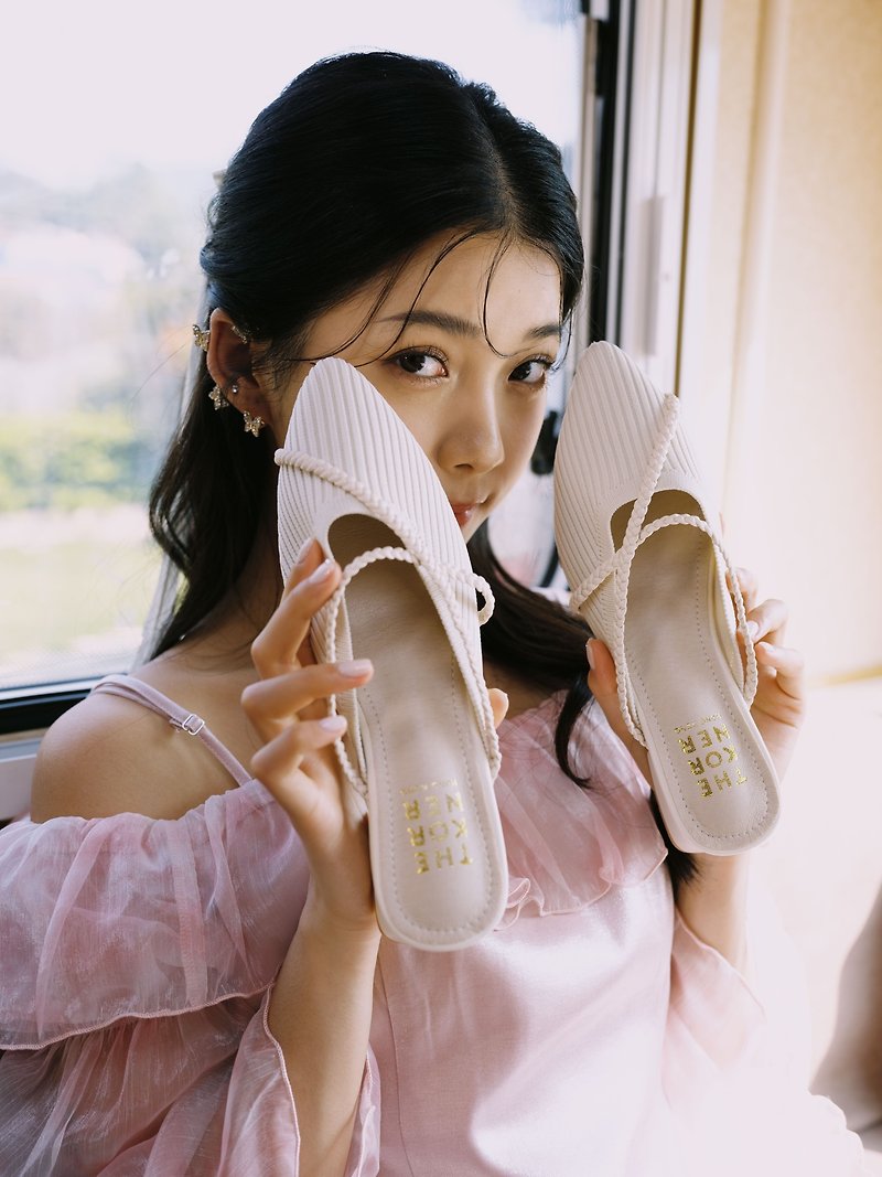 香港品牌 夏季最强 Knit Kross 拖鞋 米白色 - 女款休闲鞋 - 环保材料 白色