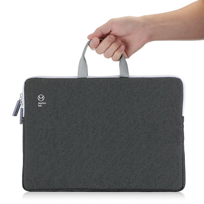 Blanc Macbook 13寸 2Way可手提笔电保护袋-墨石黑 - 电脑包 - 防水材质 黑色