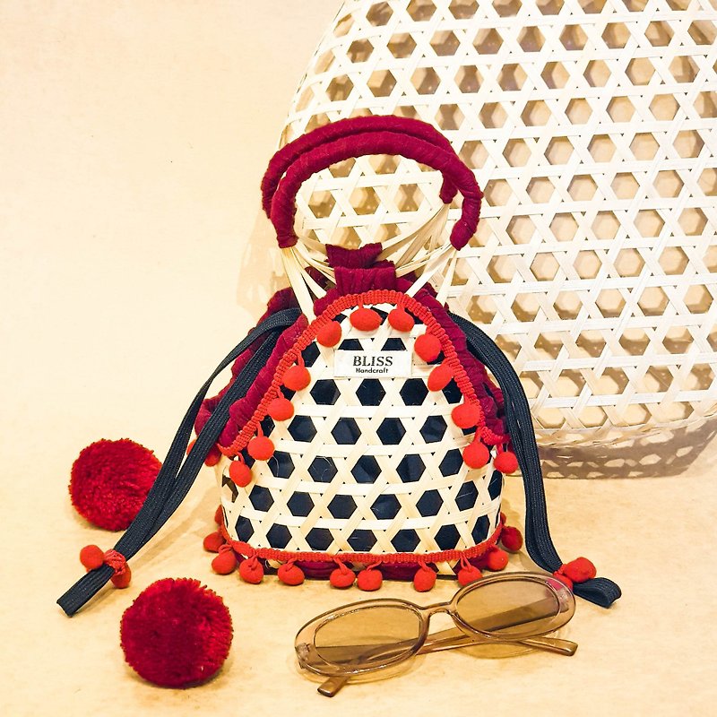 Mini red weave bag - 手提包/手提袋 - 竹 红色