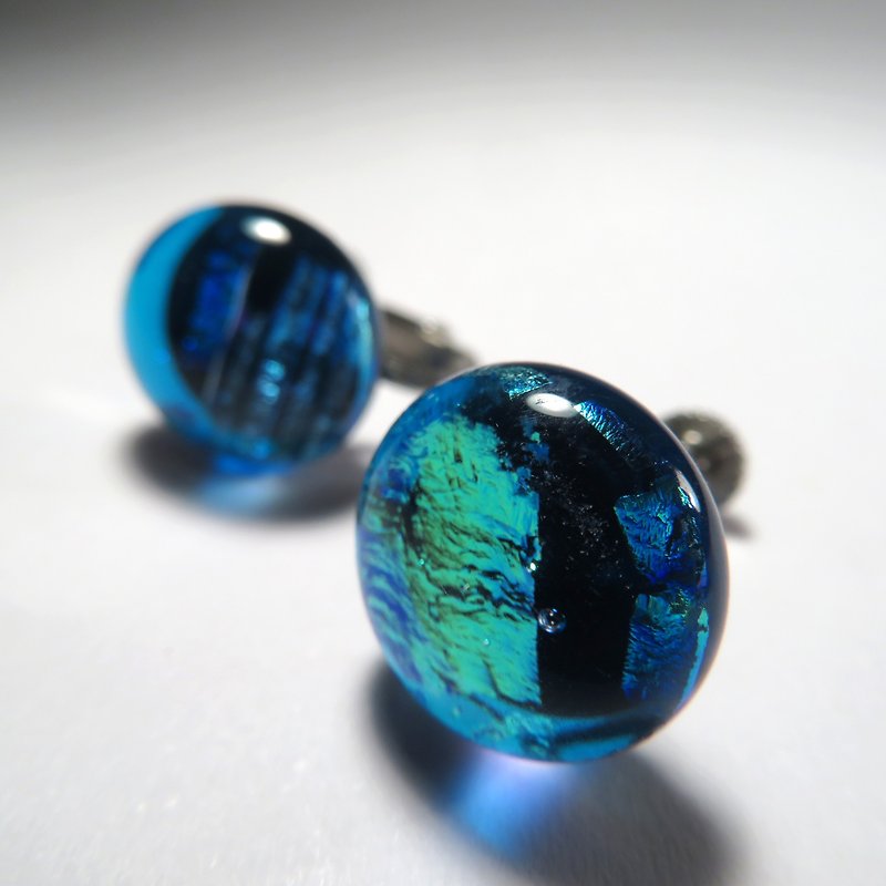 窑烧珠宝琉璃 / 海洋奇迹 (不锈钢耳夹) - 耳环/耳夹 - 玻璃 蓝色