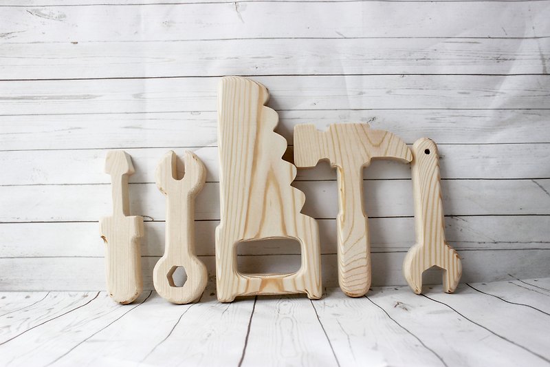 Wooden toys for toddlers - tool set of 5, Montessori baby toys, eco waldorf toys - 玩具/玩偶 - 木头 白色
