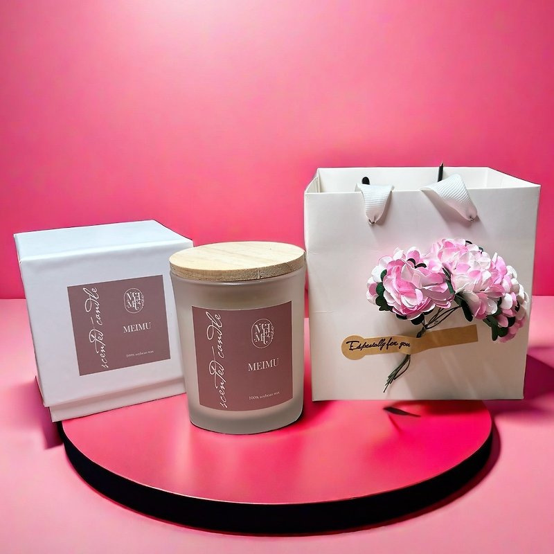 母亲节限定包装-立体手工康乃馨纸袋+150g 精油香氛蜡烛 - 蜡烛/烛台 - 蜡 粉红色