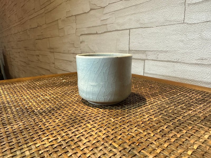 冰裂纹官窑白瓷品杯 - 茶具/茶杯 - 瓷 白色