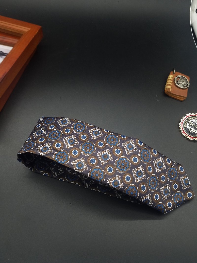 复古花纹领带领结bolotie - 领带/领带夹 - 棉．麻 多色