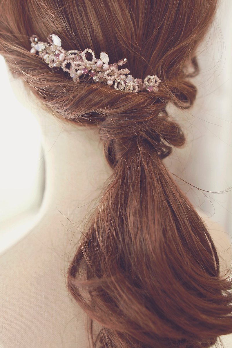 施华洛水晶浪漫灰紫蛋白石haircomb Bridal Headpiece - 发饰 - 玻璃 紫色